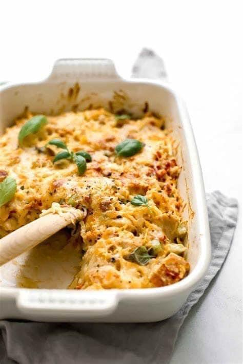Cheesy Italian Chicken Spaghetti Squash Casserole