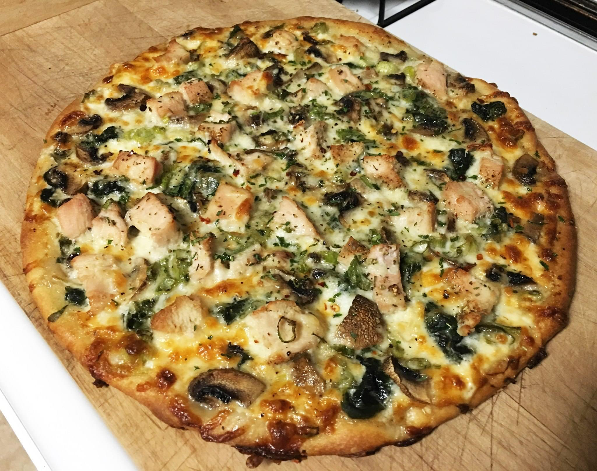 Chicken Alfredo and Spinach -Pizza-
